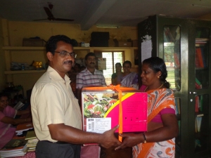 Giving prize to the second winner